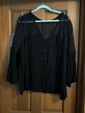 Black V-Neck Button-Front Blouse with Lace Yoke